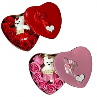 Купить Подарочный набор роз из мыла с мишкой в металлической коробочке-сердце оптом